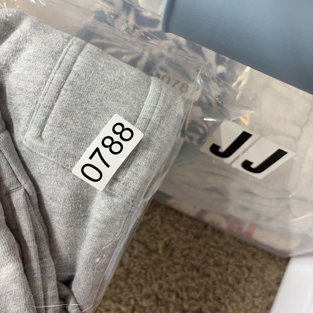 TNA Sweatfleece Sweatpants Womens Small Gray Cozy Fleece Mega Fit Cargo Wide Leg - Picture 8 of 8